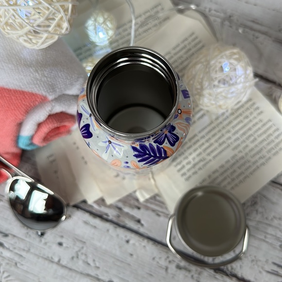 Owlcrate Metal Water Bottle 2021 Reading Through The Seasons Collection - Picture 2 of 4